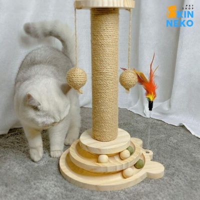 trụ cào đứng có tháp banh gỗ mini cho mèo vui chơi